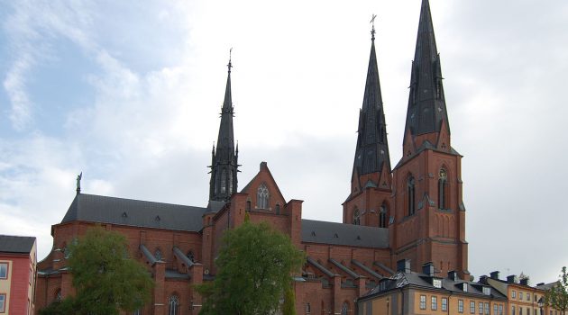 Hur mycket pengar får Svenska Kyrkan?